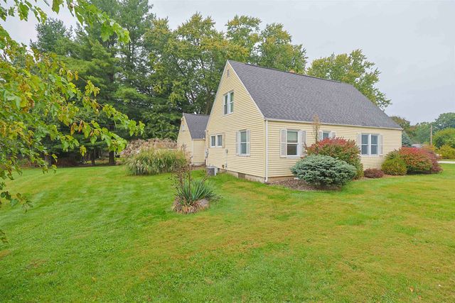 19702 Pasadena Avenue, South Bend, IN 46614