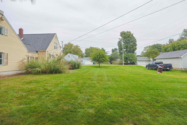 19702 Pasadena Avenue, South Bend, IN 46614