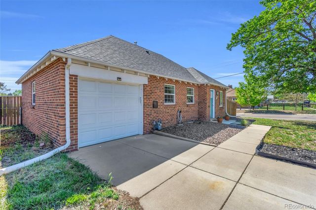 790 S Eliot Street, Denver, CO 80219