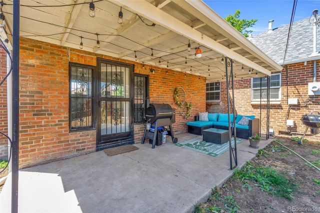 790 S Eliot Street, Denver, CO 80219