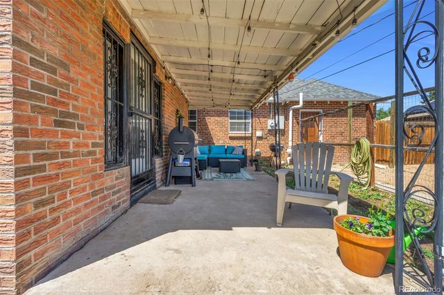 790 S Eliot Street, Denver, CO 80219