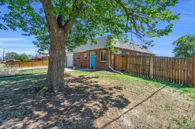 790 S Eliot Street, Denver, CO 80219
