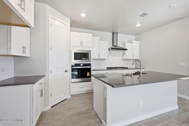 6051 Summer Ridge Avenue, Santa Teresa, NM 88008