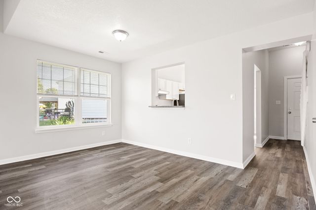 1355 Egret Lane, Greenwood, IN 46143