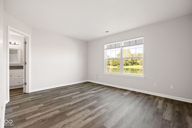 1355 Egret Lane, Greenwood, IN 46143