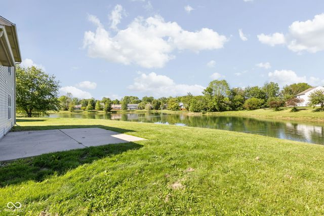 1355 Egret Lane, Greenwood, IN 46143