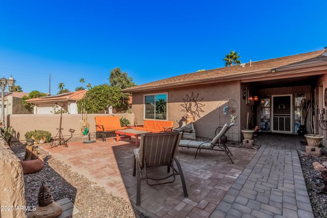 25237 S LAKEWAY Drive, Sun Lakes, AZ 85248