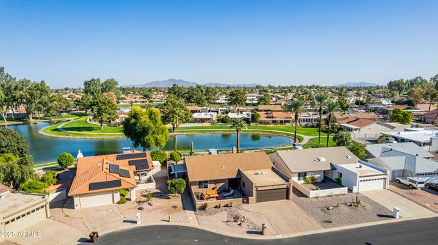 25237 S LAKEWAY Drive, Sun Lakes, AZ 85248