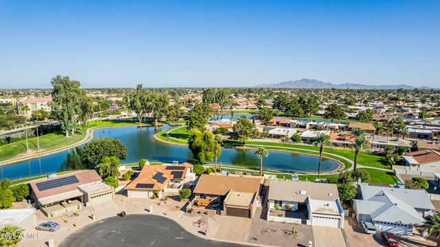 25237 S LAKEWAY Drive, Sun Lakes, AZ 85248