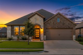 4051 Ellinger Drive, Forney, TX 75126