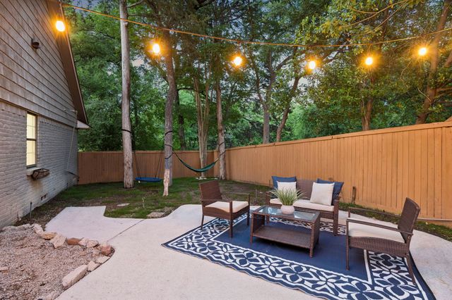 10572 Creekmere Drive, Dallas, TX 75218