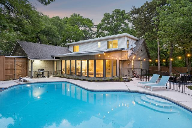 10572 Creekmere Drive, Dallas, TX 75218