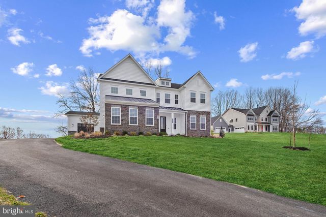 16502 GOLDEN CROWN DR, Upper Marlboro, MD 20774