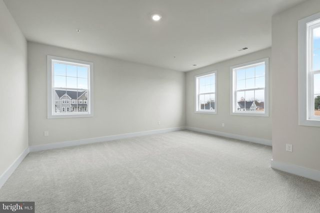 16502 GOLDEN CROWN DR, Upper Marlboro, MD 20774