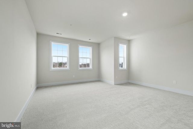 16502 GOLDEN CROWN DR, Upper Marlboro, MD 20774