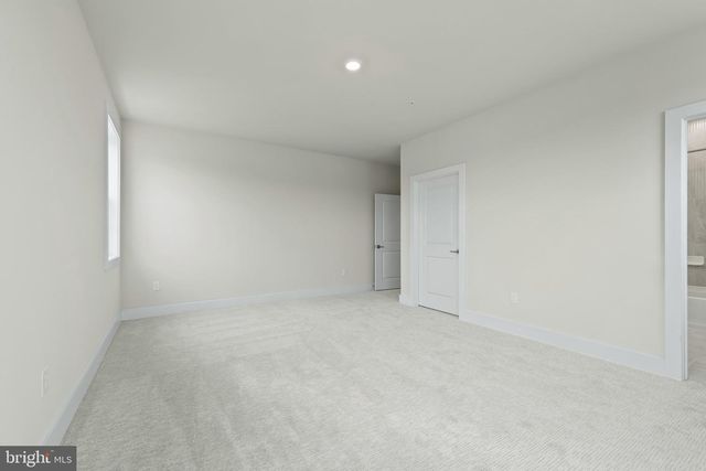 16502 GOLDEN CROWN DR, Upper Marlboro, MD 20774