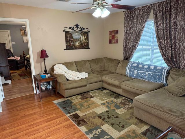 58350 Elm St, Plaquemine, LA 70764