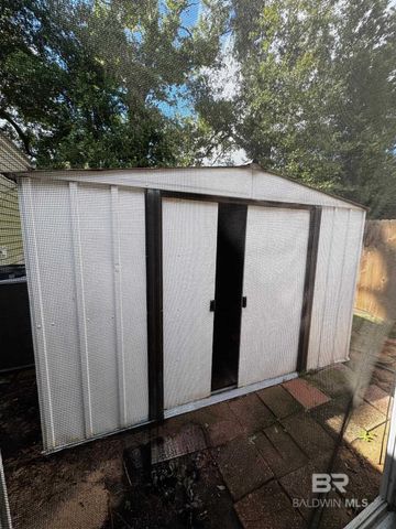 1937 Ridgewood Drive, Lillian, AL 36549