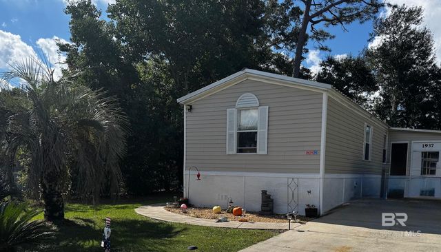 1937 Ridgewood Drive, Lillian, AL 36549