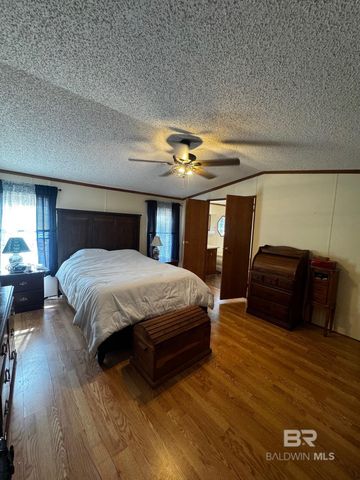 1937 Ridgewood Drive, Lillian, AL 36549