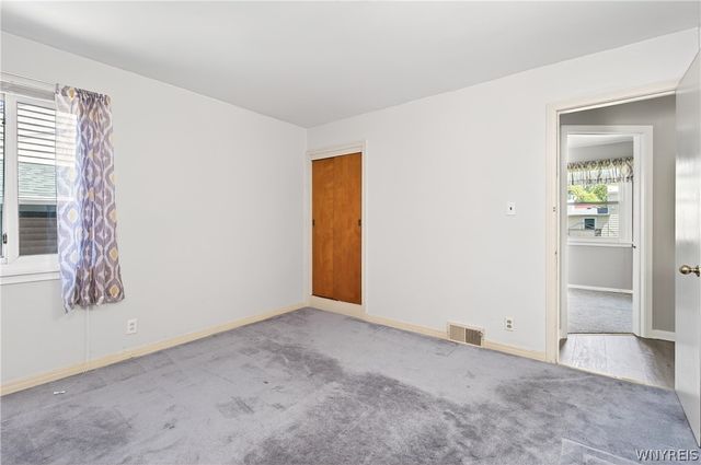 2662 Greenfield Avenue, Hamburg, NY 14075