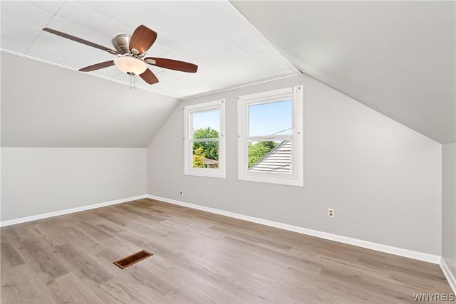 2662 Greenfield Avenue, Hamburg, NY 14075