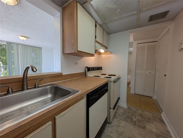 1740 NW North River Dr 329, Miami, FL 33125