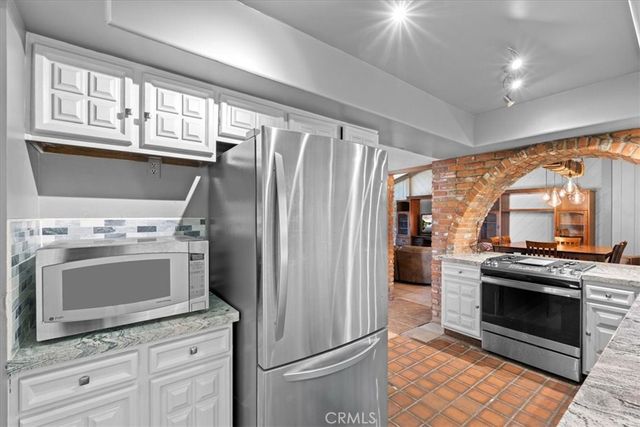 222 Village Square, Fillmore, CA 93015