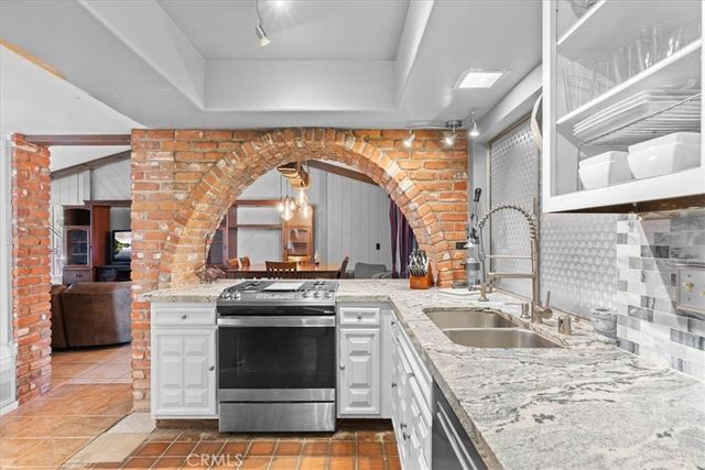 222 Village Square, Fillmore, CA 93015