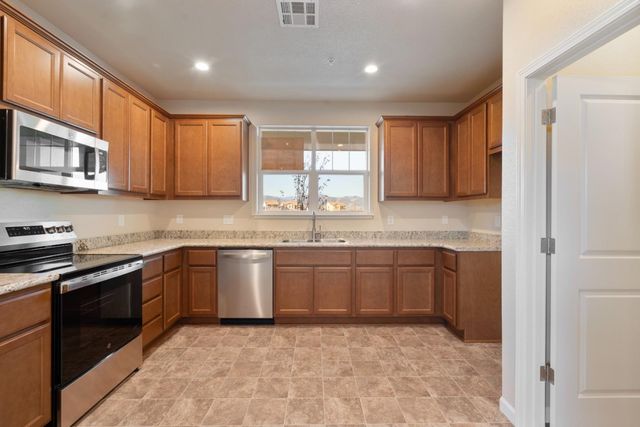 749 Aurora Way, King City, CA 93930