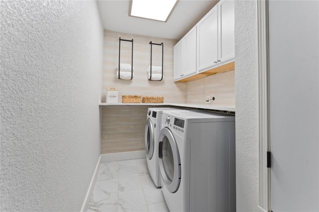 612 Canyon Rim DR, Dripping Springs, TX 78620