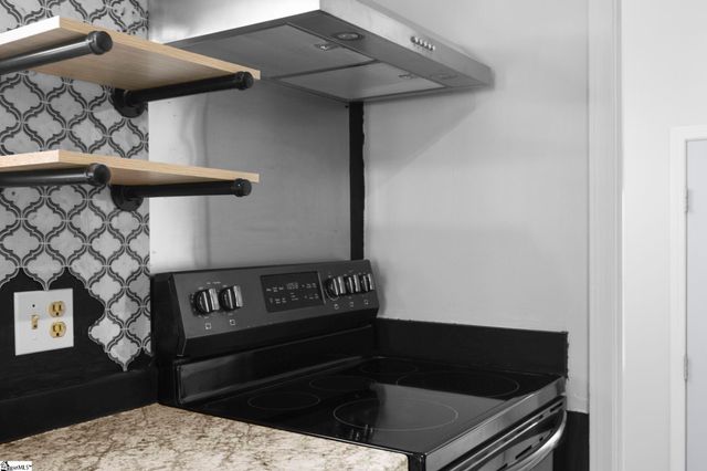 107 Corkwood Drive, Simpsonville, SC 29680