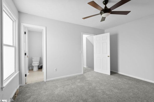 107 Corkwood Drive, Simpsonville, SC 29680