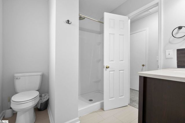 107 Corkwood Drive, Simpsonville, SC 29680