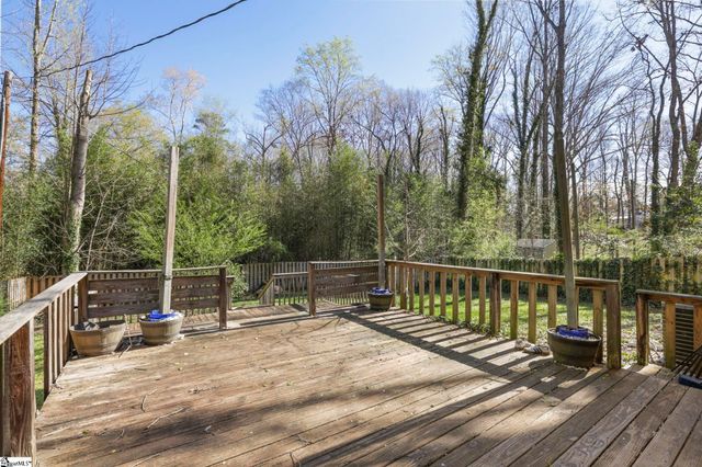 107 Corkwood Drive, Simpsonville, SC 29680