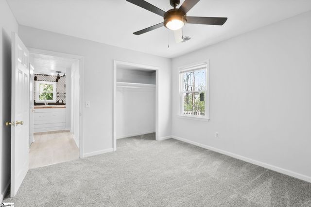 107 Corkwood Drive, Simpsonville, SC 29680