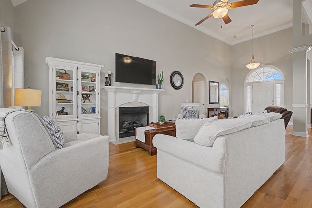 4106 Sheffield Ln, Greenbrier, TN 37073