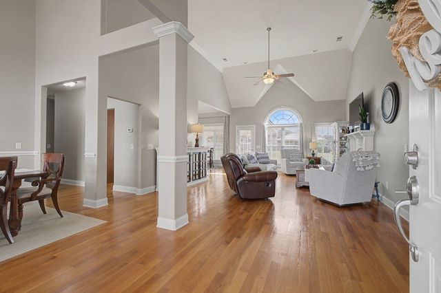 4106 Sheffield Ln, Greenbrier, TN 37073