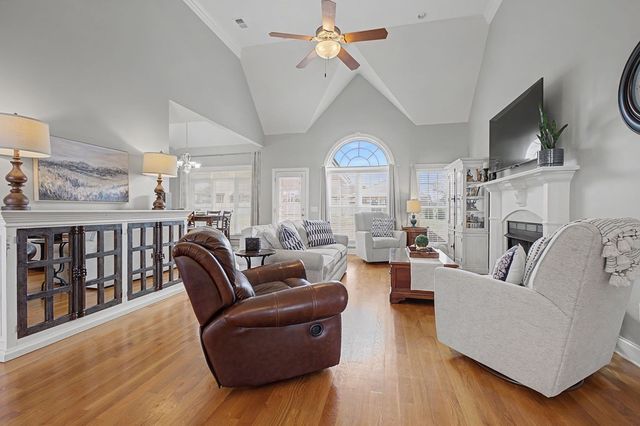 4106 Sheffield Ln, Greenbrier, TN 37073