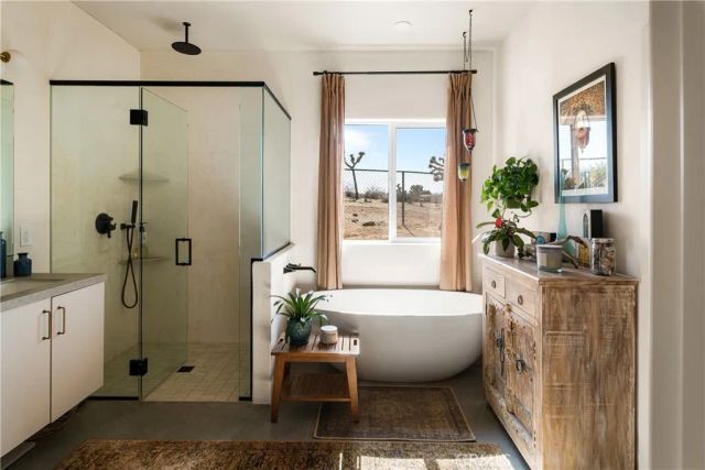 59621 Mesa Drive, Yucca Valley, CA 92284