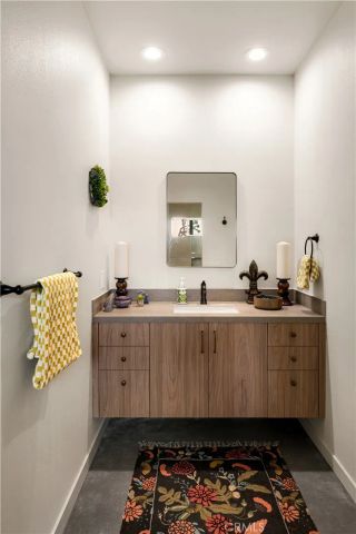 59621 Mesa Drive, Yucca Valley, CA 92284