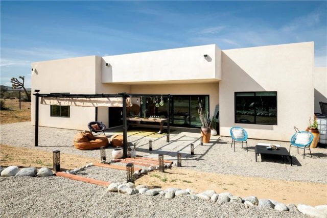 59621 Mesa Drive, Yucca Valley, CA 92284