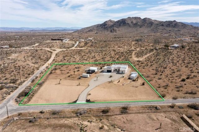 59621 Mesa Drive, Yucca Valley, CA 92284