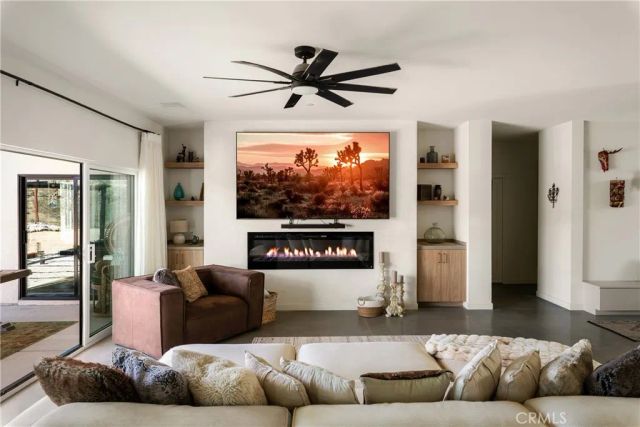 59621 Mesa Drive, Yucca Valley, CA 92284