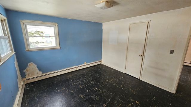 49 Corcoran, Springfield, MA 01118