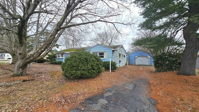 49 Corcoran, Springfield, MA 01118