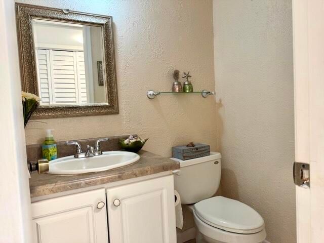 635 Durham W, Deerfield Beach, FL 33442