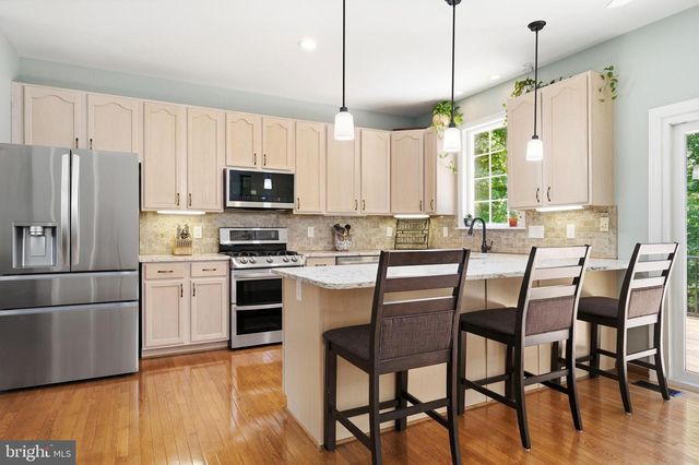 3148 HOLLAND CLIFFS RD, Huntingtown, MD 20639