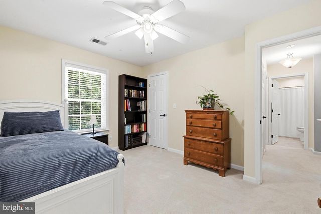 3148 HOLLAND CLIFFS RD, Huntingtown, MD 20639