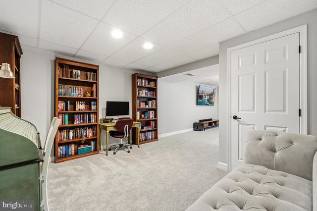 3148 HOLLAND CLIFFS RD, Huntingtown, MD 20639